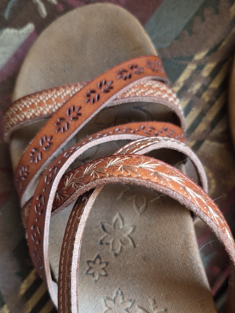 Skechers Luxe Foam Tan Brown Cork Wedge Sandals - Strappy Floral Cutouts - Picture 5 of 6